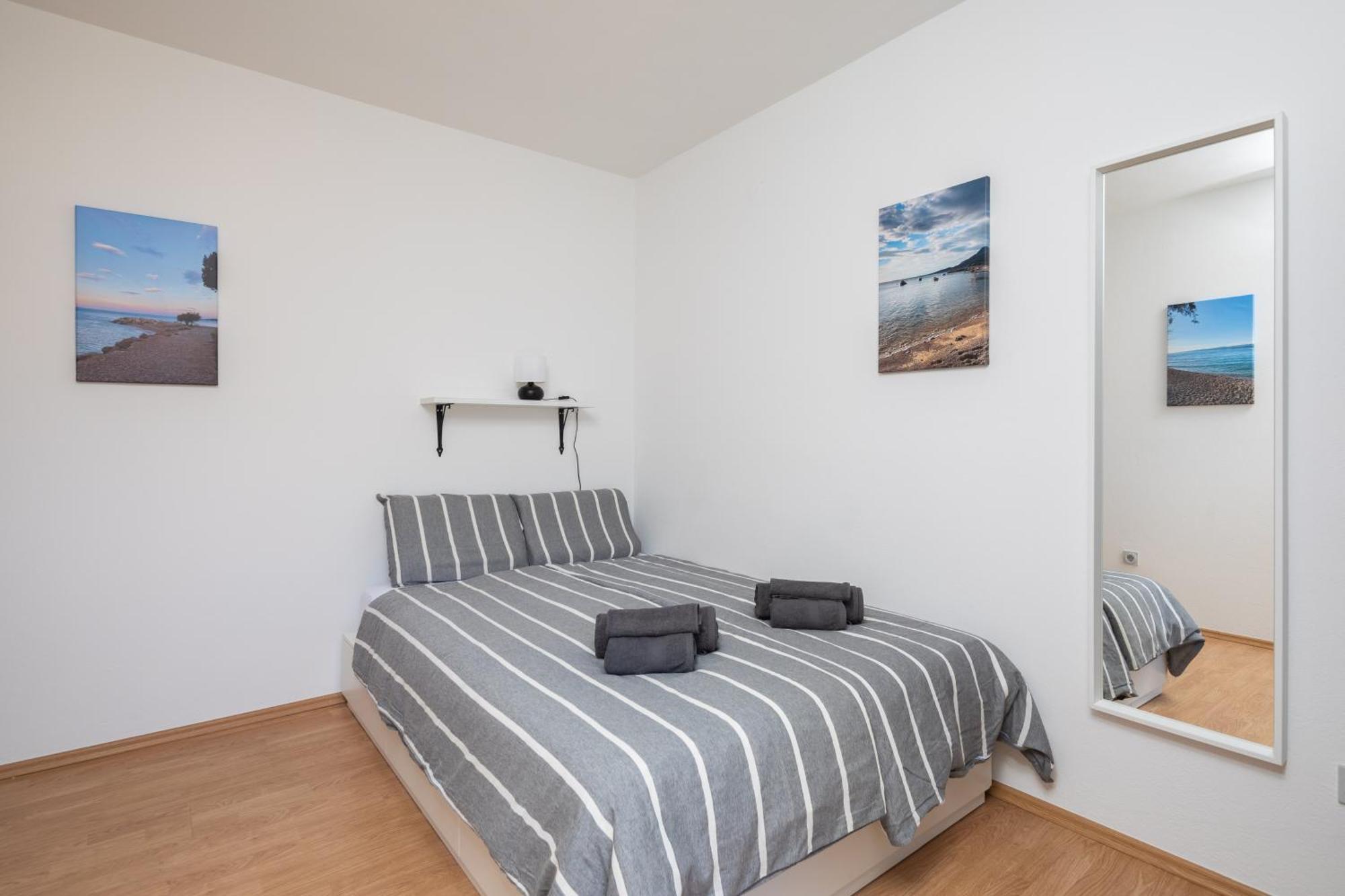 Sunshine Suites Omiš Eksteriør billede