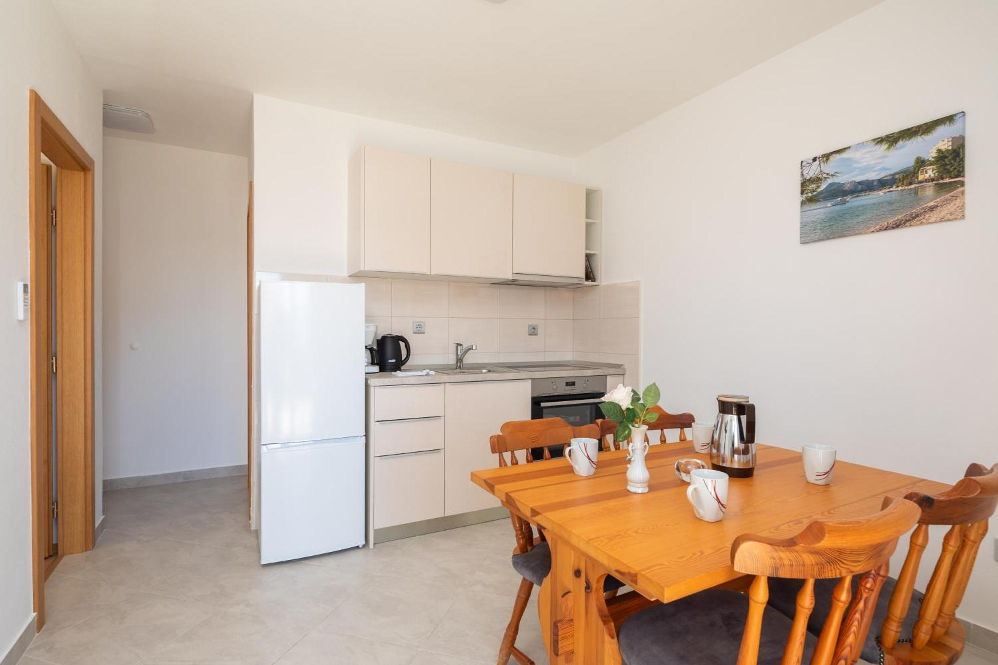Sunshine Suites Omiš Eksteriør billede