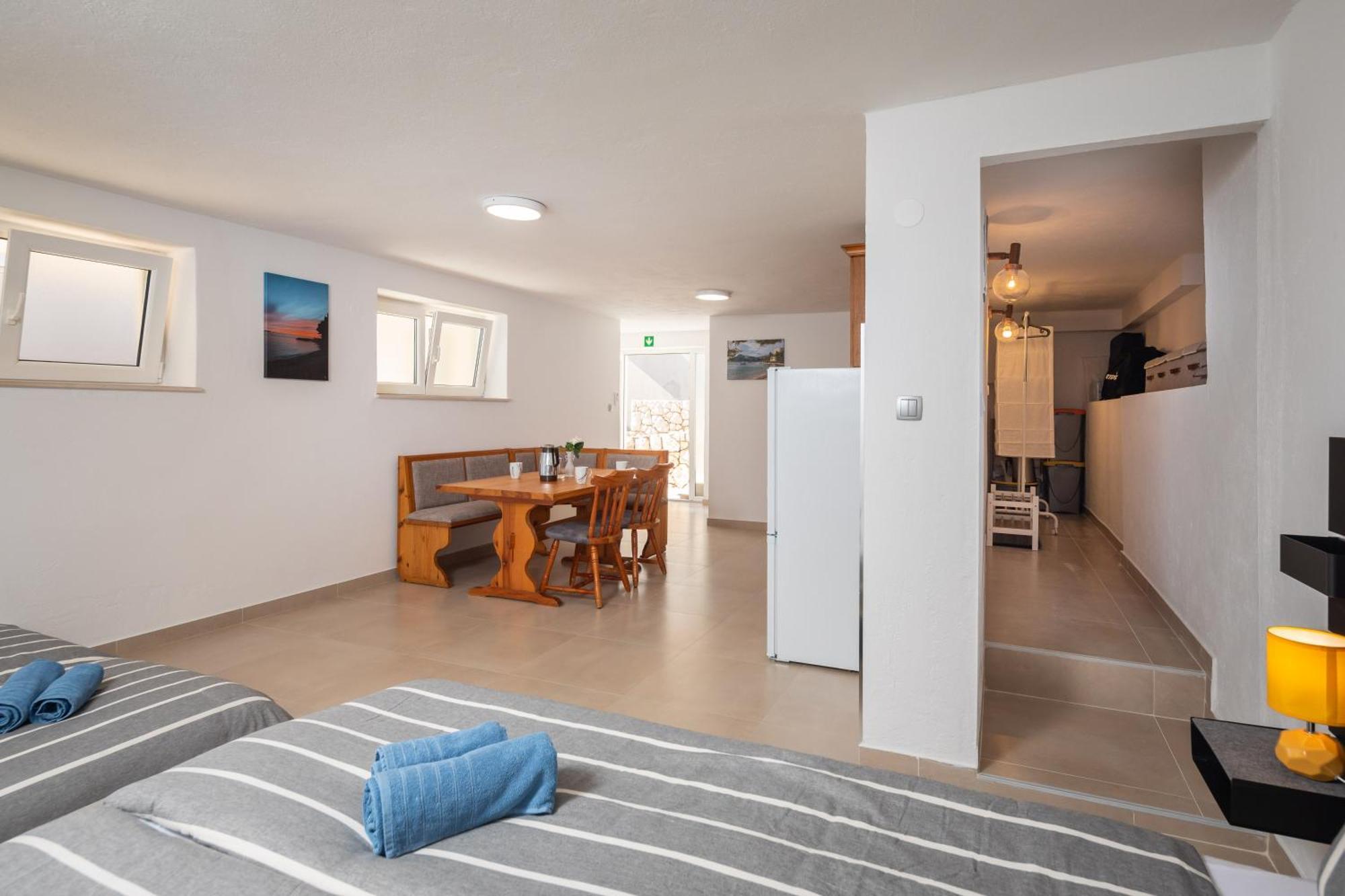 Sunshine Suites Omiš Eksteriør billede